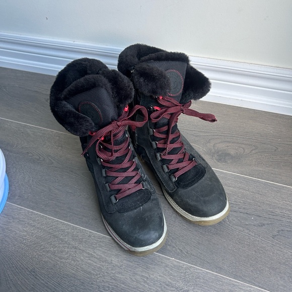 Santana Canada Mio Leather Insulated Waterproof Black Winter Boots Women’s Sz. 8 - Picture 4 of 17